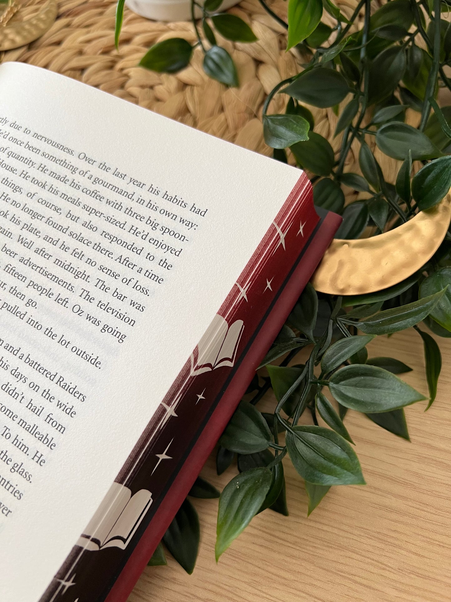 Ink Blood Sister Scribe Sprayed Edge Hardback (UK edition)
