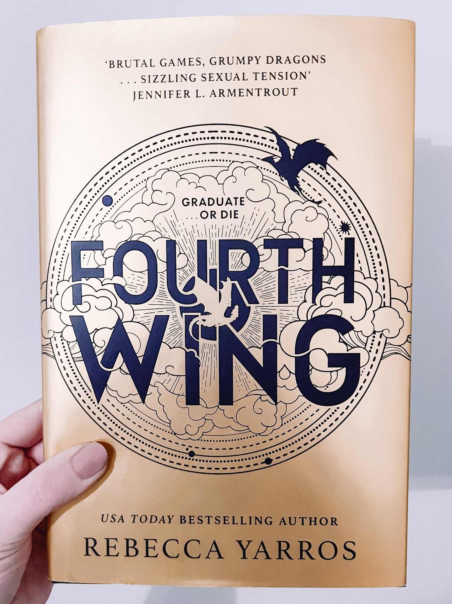 Fourth Wing Sprayed Edge Hardback (UK edition)